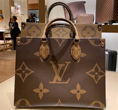 mm on the go louis vuitton